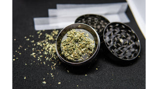 Top 5 Must-Have Accessories for Smokers